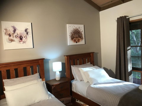 Day Dream Cottage - Kalgoorlie Accommodation 4