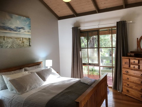 Day Dream Cottage - Kalgoorlie Accommodation 18