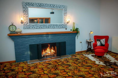 Amara Springs Guest House - Kalgoorlie Accommodation 9