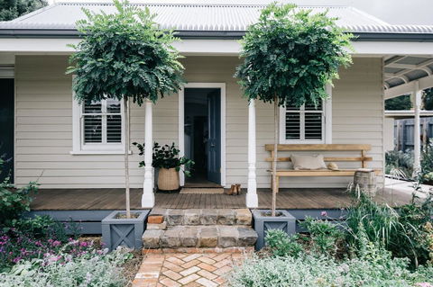 Acre Of Roses - Kalgoorlie Accommodation 0