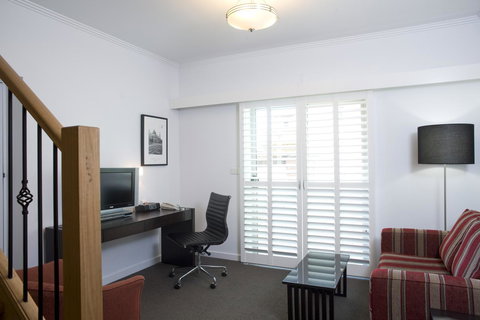 Alto Hotel On Bourke - Kalgoorlie Accommodation 24