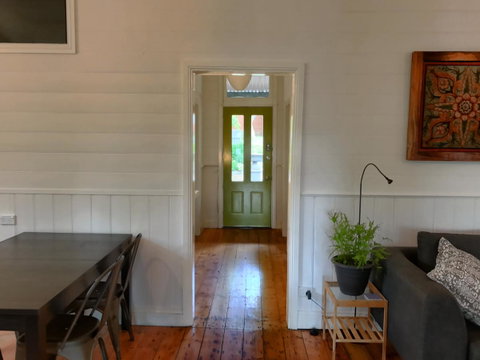 Cinta Cottage - Kalgoorlie Accommodation 9