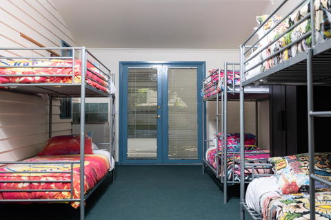 The Orchard House - Kalgoorlie Accommodation 10
