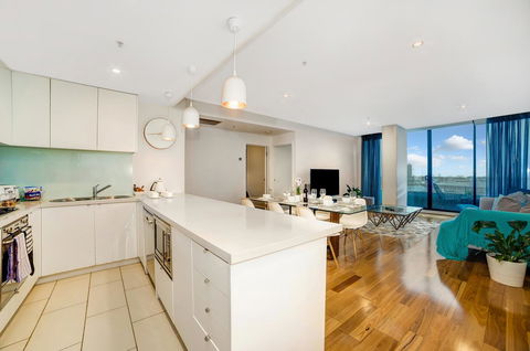Signature Waterfront Apartments - Kalgoorlie Accommodation 11