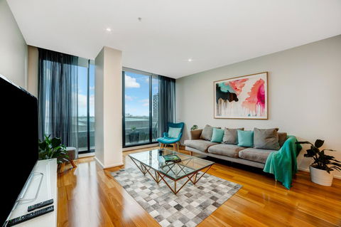 Signature Waterfront Apartments - Kalgoorlie Accommodation 15