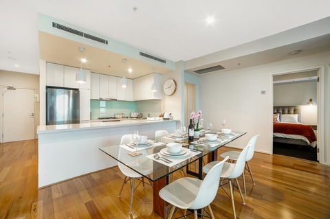 Signature Waterfront Apartments - Kalgoorlie Accommodation 13
