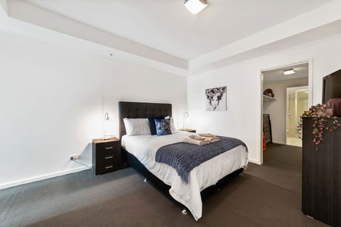 Signature Waterfront Apartments - Kalgoorlie Accommodation 31