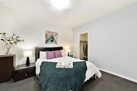 Signature Waterfront Apartments - Kalgoorlie Accommodation 2