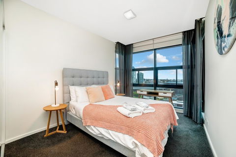 Signature Waterfront Apartments - Kalgoorlie Accommodation 17