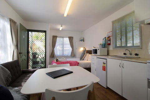 Kanasta Caravan Park - Kalgoorlie Accommodation 23