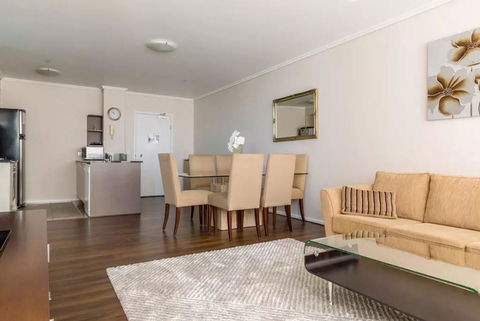 Apartment 88 - Kalgoorlie Accommodation 12