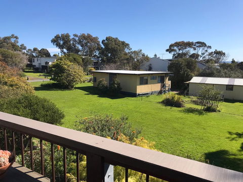 Aloha Ha Phillip Island - Kalgoorlie Accommodation 10