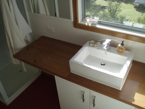 Aloha Ha Phillip Island - Kalgoorlie Accommodation 21