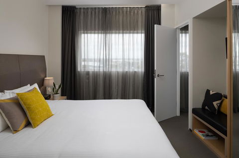 Atura Dandenong - Kalgoorlie Accommodation 13