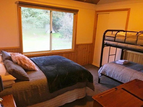 Kangurra Holiday House - Kalgoorlie Accommodation 19