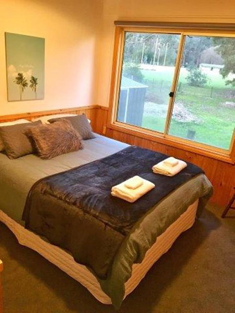 Kangurra Holiday House - Kalgoorlie Accommodation 22
