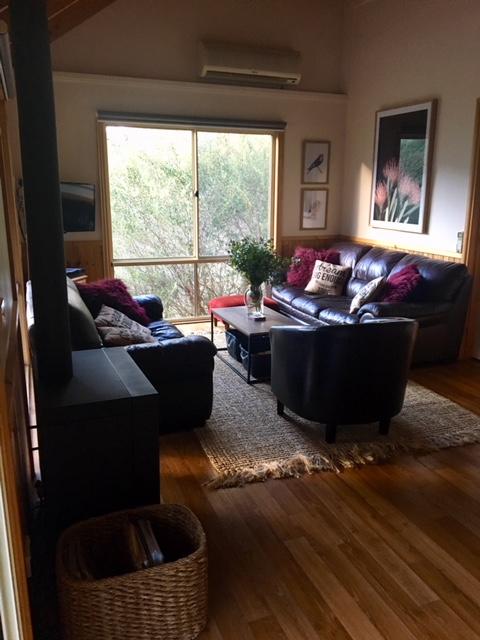Kangurra Holiday House - Kalgoorlie Accommodation 7