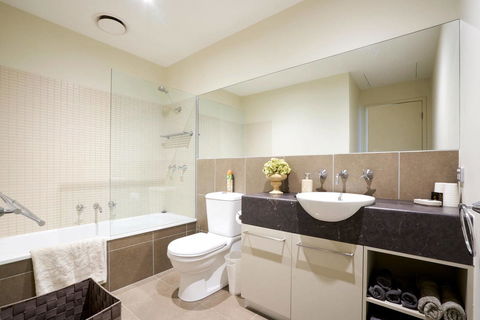 Arcadia Phillip Island - Kalgoorlie Accommodation 14