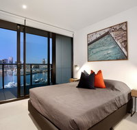 Orange Stay at Collins Wharf - Kalgoorlie Accommodation
