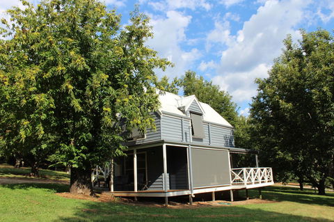 Abbys Cottages Bright - Kalgoorlie Accommodation 11