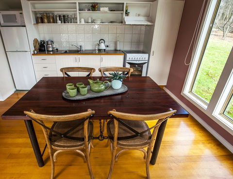 Abbys Cottages Bright - Kalgoorlie Accommodation 29