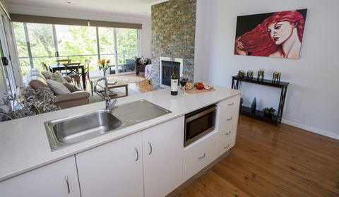 Abbys Cottages Bright - Kalgoorlie Accommodation 5