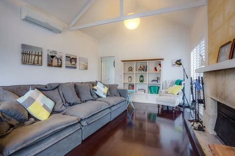 Cute Cottage On Cain - Beach At End Of Street - Kalgoorlie Accommodation 5