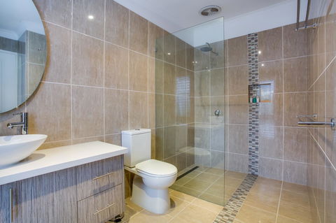 Cute Cottage On Cain - Beach At End Of Street - Kalgoorlie Accommodation 16