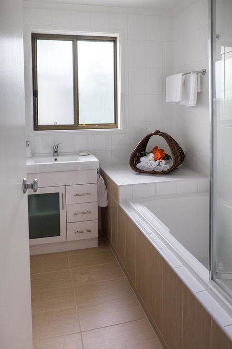 Cottage On Rye - Kalgoorlie Accommodation 8