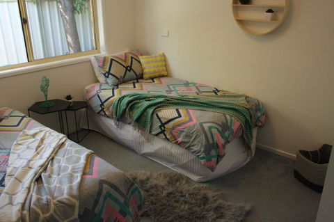 4 Autumn Grove - Kalgoorlie Accommodation 5
