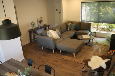 4 Autumn Grove - Kalgoorlie Accommodation 4