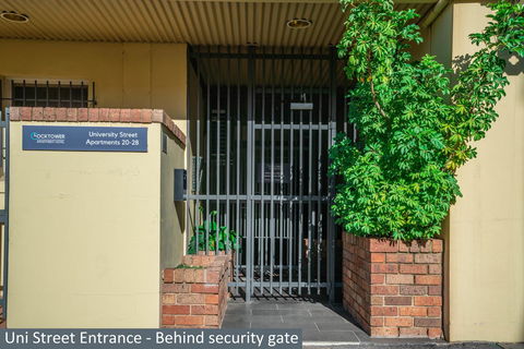 Clocktower Apartment Hotel - Kalgoorlie Accommodation 18