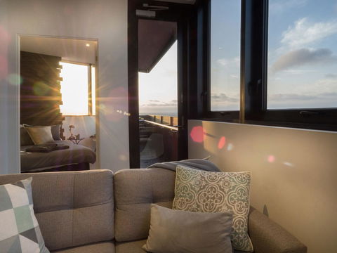 LittleStay Swanston - 2 Bedroom Aptm - Kalgoorlie Accommodation 1