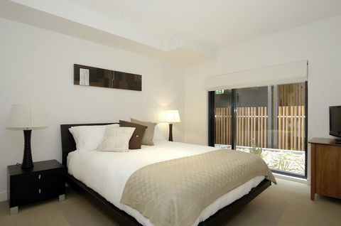 C-Scape Water Front Apartment - Kalgoorlie Accommodation 5