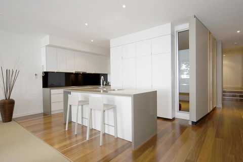 C-Scape Water Front Apartment - Kalgoorlie Accommodation 1