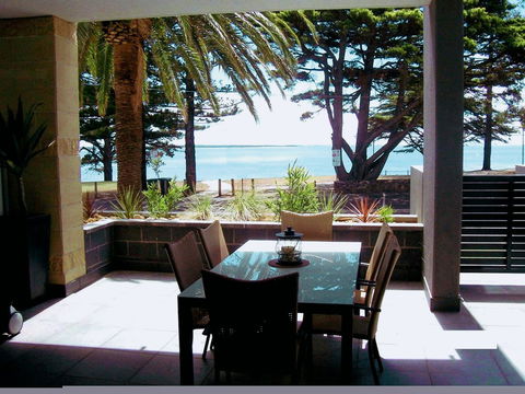 C-Scape Water Front Apartment - Kalgoorlie Accommodation 0