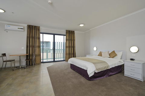 Carlton Lygon Lodge - Close To Melbourne Uni - Kalgoorlie Accommodation 4