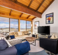 FOUNTAINS 3 Mount Hotham - Kalgoorlie Accommodation