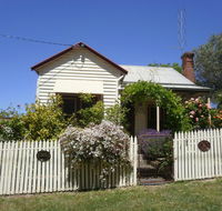 Miss Pym's Cottage - Kalgoorlie Accommodation