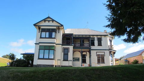 The Bischoff Hotel - Kalgoorlie Accommodation 0