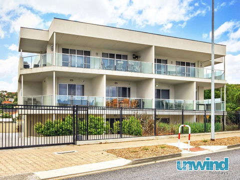 The Block Views Apartments Victor Harbor - Kalgoorlie Accommodation 0