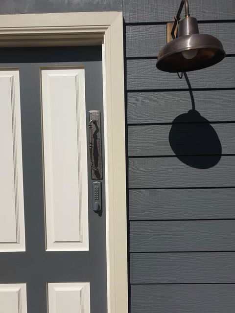 The Bower@ Kings Cottage - Kalgoorlie Accommodation 3