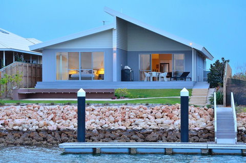 The Carnarvon Luxury Canal Home - Kalgoorlie Accommodation 0