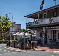 The Corner Hotel Alexandra - Kalgoorlie Accommodation