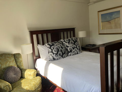 The Corner Hotel Alexandra - Kalgoorlie Accommodation 2