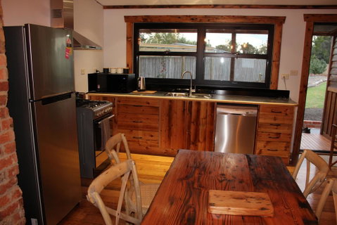 The Cottage - Kalgoorlie Accommodation 1