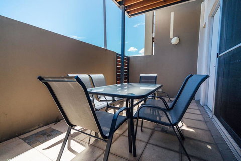 The Cove @ New Port-Pool - Spa - Sauna - Gym & More - Kalgoorlie Accommodation 3