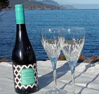 the cove... on the rocks at Port Arthur - Kalgoorlie Accommodation