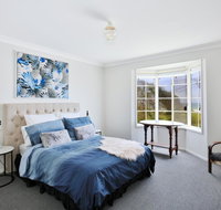 The Crescent - Pet Friendly - 1 Min to Beach - Kalgoorlie Accommodation