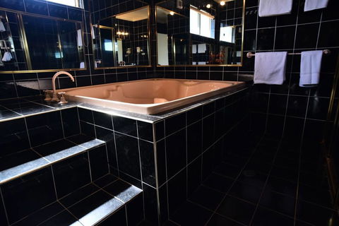 The Crossing Motel - Kalgoorlie Accommodation 1